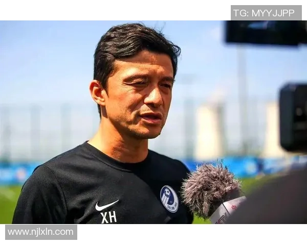 国外足球明星社交媒体账户遭黑客攻击引发广泛关注与讨论